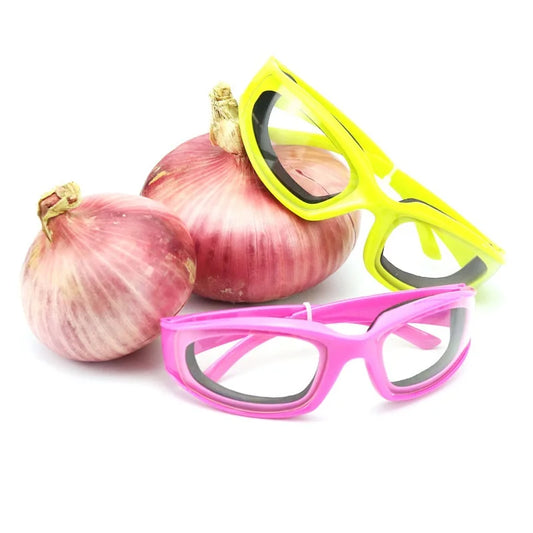OnionProof™ Protective goggles against sliced onion